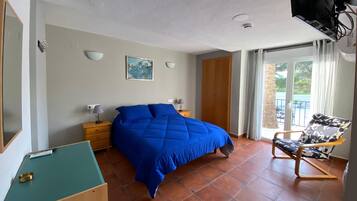 Doppelzimmer, Balkon, Gartenblick