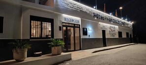 Front of property - Hotel Galera del Mar - Altea (Altea)