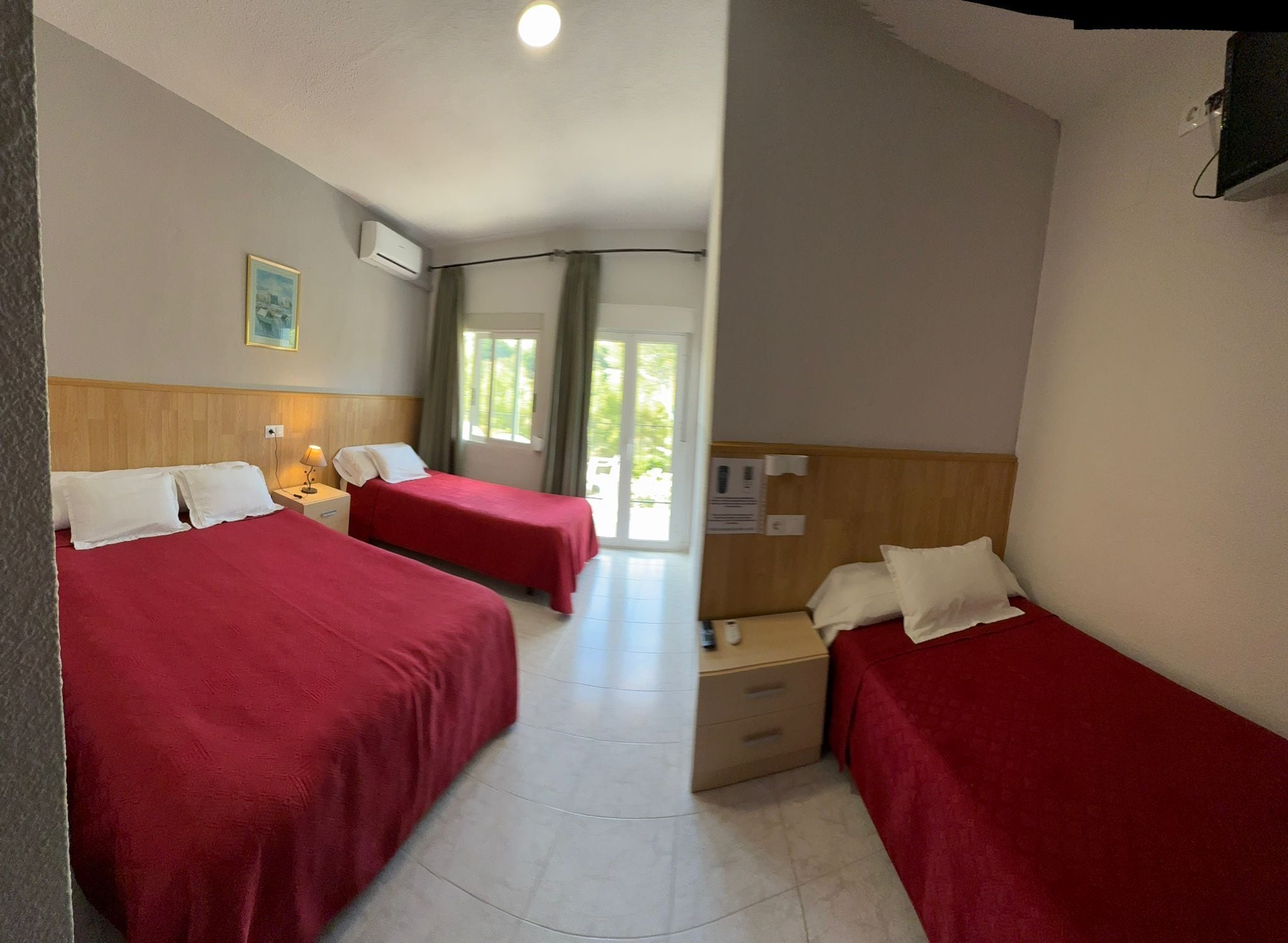 Family Quadruple Room, 1 Bedroom, Air conditioning, Mountain View