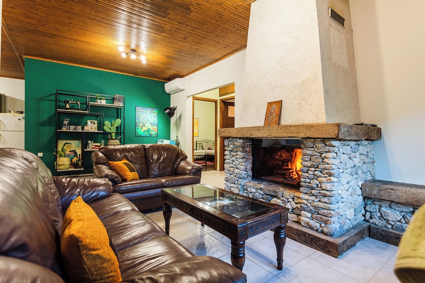 Taygetos Relaxing Cottage - Greece