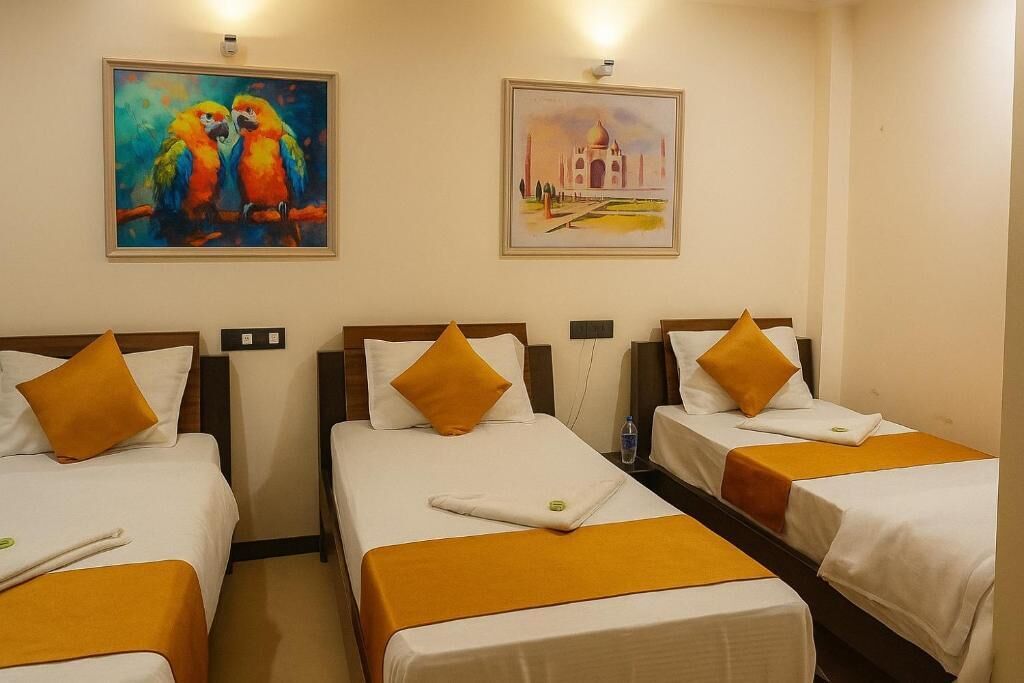 Deluxe Triple Room, City View