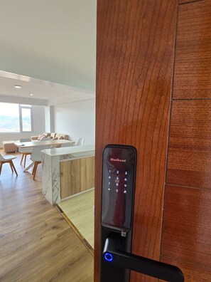 Interior - Full apartment in Cusco with city view (Cusco)