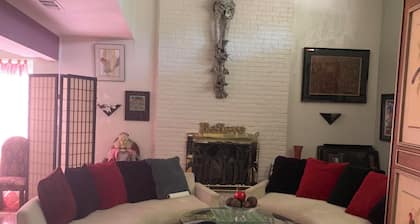 Large 4030 house, bedrooms, both with private bathrooms. Breakfast included pool