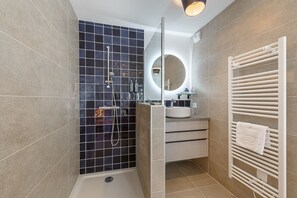 Hair dryer, towels - Le Petit Élégance – Au pied du Taillefer (Duingt)