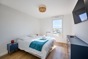 2 bedrooms, iron/ironing board, free WiFi - Les Embruns de Courseulles - Appt 6personnes (Courseulles-sur-Mer)