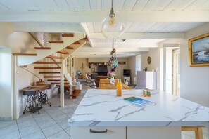 Interior - Le Domaine Creac'h Guennou - 300m de la plage (Plomodiern)
