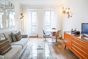 TV - Canal St Martin Design (Paris)