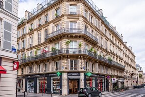 Exterior - Saint Germain Luxury (Paris)