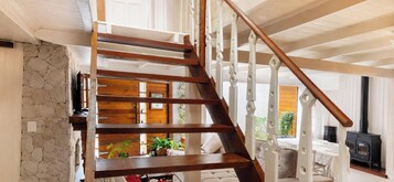 Chalé premium, vista para o jardim | Parte interna