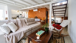 Chalet Premium, vue jardin | Coin séjour