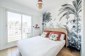 1 bedroom, iron/ironing board, free WiFi, bed sheets - Tour Eiffel Grenelle (Paris)