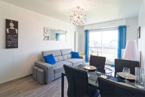 TV - La Perle Bleue - à 100m de la plage (Courseulles-sur-Mer)