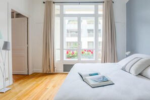2 Schlafzimmer, Bügeleisen/Bügelbrett, kostenloses WLAN, Bettwäsche