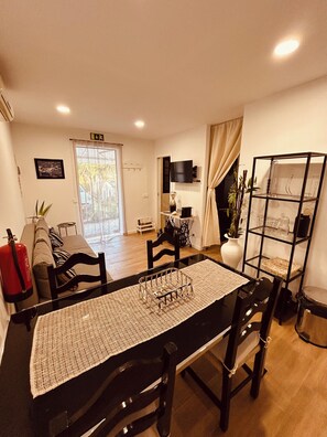 TV - CASA DOCE - Rustic house in Corotelo (São Brás de Alportel)