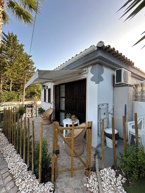 Terrace/patio - CASA DOCE - Rustic house in Corotelo (São Brás de Alportel)