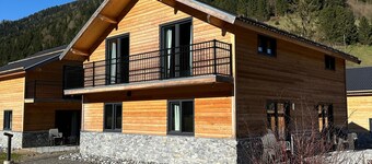 Chalet by the lake!