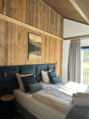 3 Schlafzimmer, Reisekinderbett, kostenloses WLAN, Bettwäsche