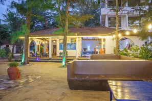 Property grounds - Tsunami hotel arugambay  (Arugam Bay)