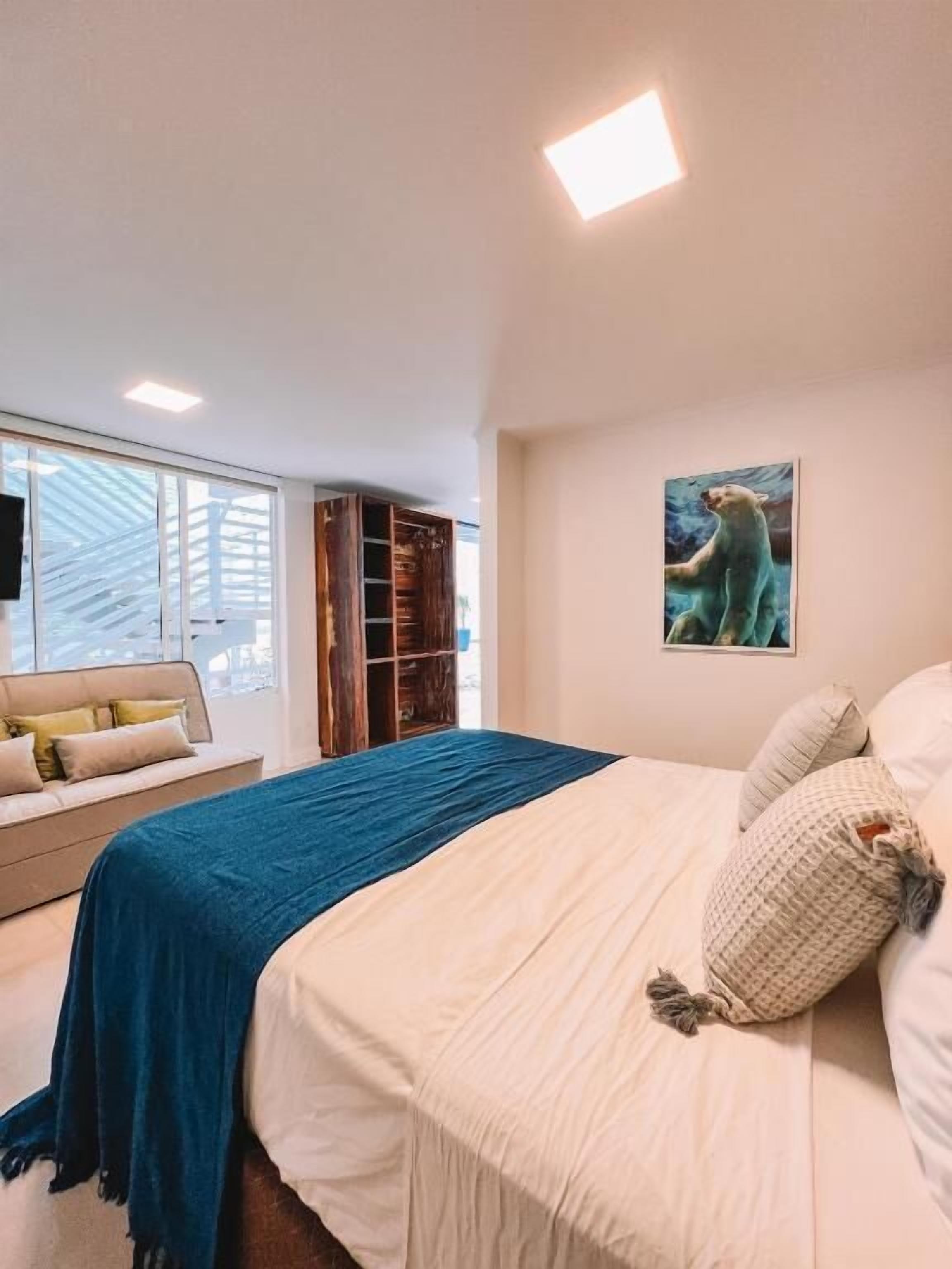 Suite, Courtyard View