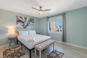 Ferienhaus, 2 Queen-Betten (The Shiloh - Side A) | 2 Schlafzimmer