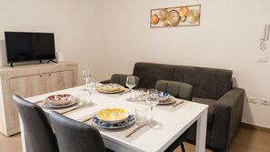 Dining - Corallia - One Bedroom Apartment, Sleeps 4 (Alghero)