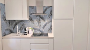 Private kitchen - Ondilla - Studio Apartment, Sleeps 2 (Alghero)