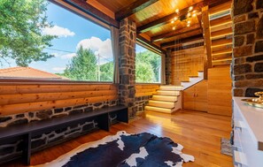 Interior - Pet friendly home in Debelo Brdo with sauna (Debelo Brdo)