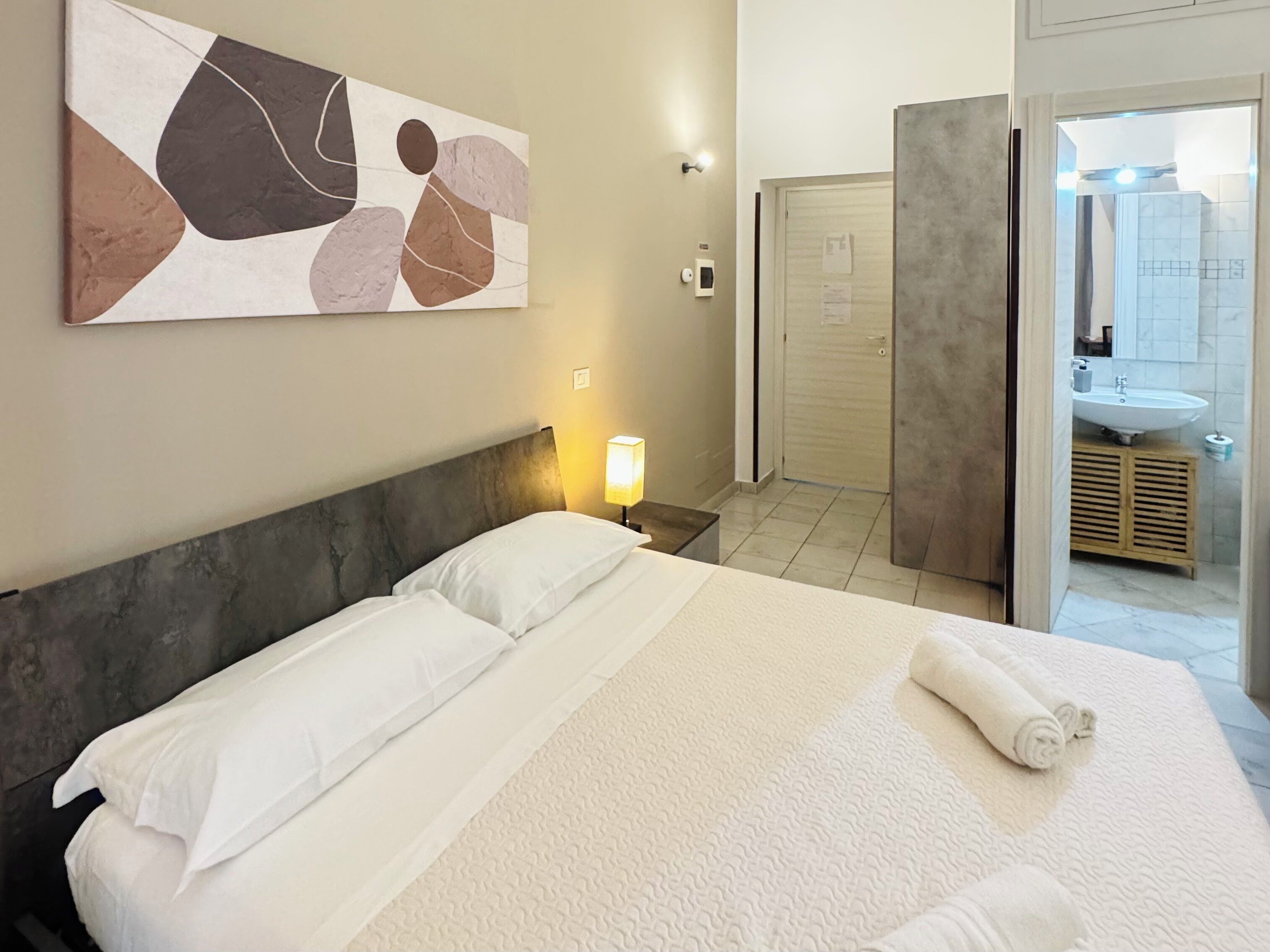 Standard Triple Room | Blackout drapes, iron/ironing board, free WiFi