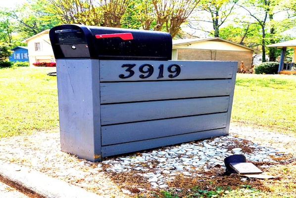 Property grounds - 10 minutes from downtown (Decatur)