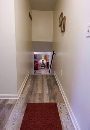 Interior - 10 minutes from downtown (Decatur)