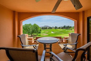 Terrace/patio - CASA MIDDIE-Two Bedroom with the best View (Phoenix, Arizona)