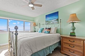 1 bedroom, iron/ironing board, free WiFi, bed sheets - Pinnacle Port, A-110 (Panama City Beach)