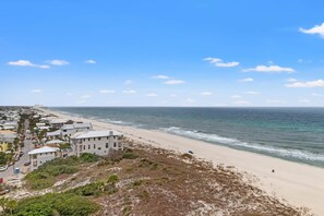 On the beach, beach towels - Pinnacle Port, A-904 (Laguna Beach)