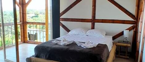 2 Schlafzimmer, Schreibtisch, kostenloses WLAN, Bettwäsche