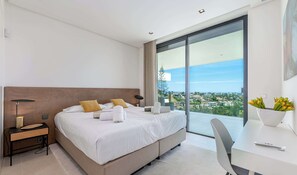 5 bedrooms, desk, iron/ironing board, travel cot - Villa Rabella - 5BR Luxury Amenities Seaviews (La Alquería-El Paraíso)