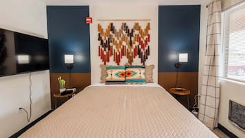Travel cot, WiFi, bed sheets