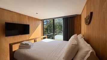 Quarto casal ou duplo clássico, sacada, vista para o jardim