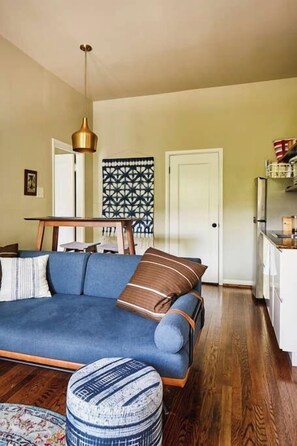 Living area - Apt3@EdenBrae- Featured in Birmingham Magazine (Birmingham)