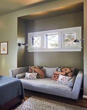 Interior - Apt3@EdenBrae- Featured in Birmingham Magazine (Birmingham)