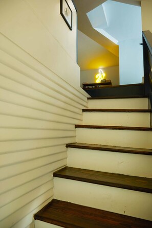 Interior - Apt3@Charles: Sunny, Stylish Loft | BBQ | Near UAB (Birmingham)