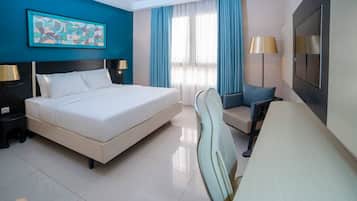 Classic Room, Non Smoking, Pool View