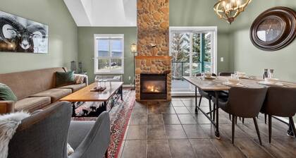 Top Floor with Loft | Pool | Mountain Views (NEW LISTING!)