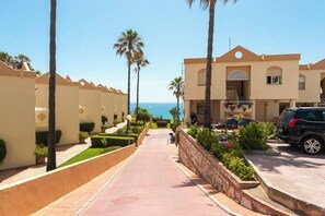 Property grounds - Townhouse with 4 beds, 400 meters to the beach (Fuengirola)