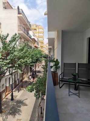 Property grounds - Exclusive 2 bedroom apartment, 100m from beach (Fuengirola)