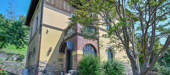 Villa Giovanna. A welcoming Art Nouveau villa just five minutes from Lake Iseo.