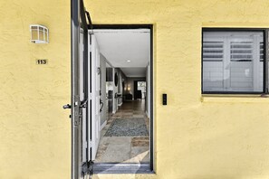 Exterior detail - Ground-Floor Condo Walk to Beach (Siesta Key)