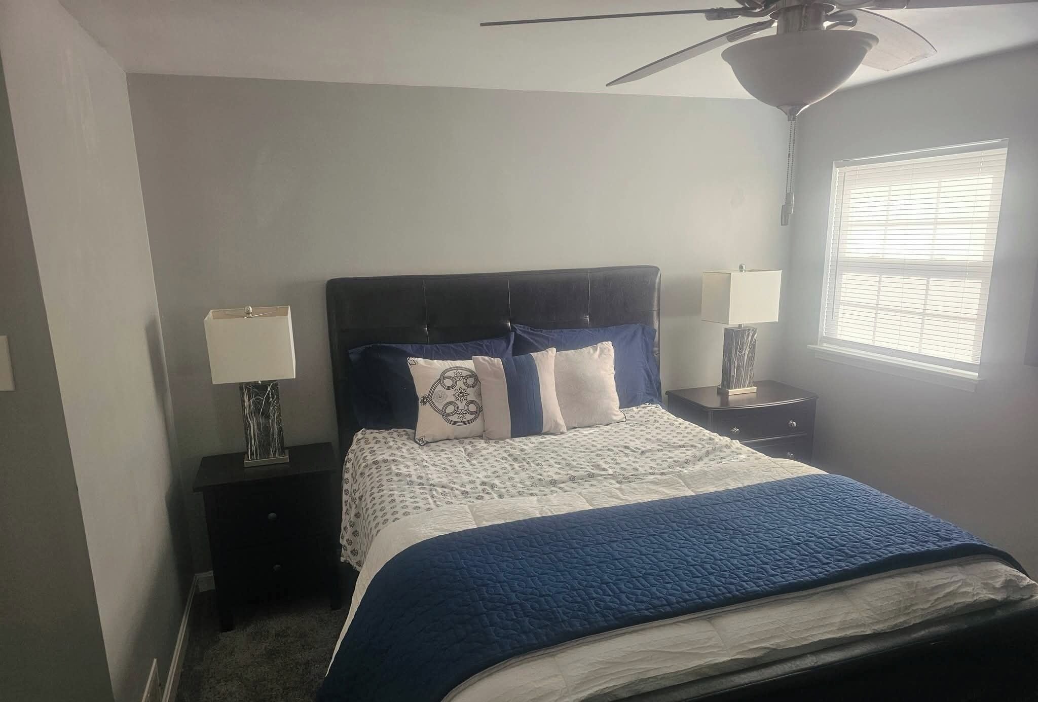 1 dormitorio, tabla de planchar con plancha, wifi gratis y ropa de cama