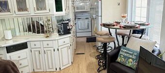 Superb 1-bedroom cottage with AC in North Fort Myers