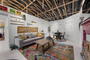 Interior - Private, Quiet, Creative Retreat - Dog Friendly - 15 min to Downtown Asheville (Weaverville)