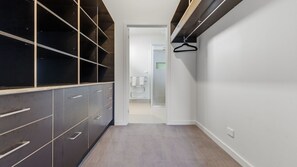 Interior - 11 Singleton Street - Modern Comfort with Great Amenities (Port Fairy)